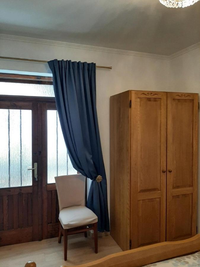 Apartmani Banina Ika Exterior foto